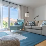 Places - Areeiro ליסבון