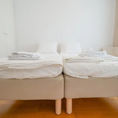 Places - Areeiro Apartment Lisbon